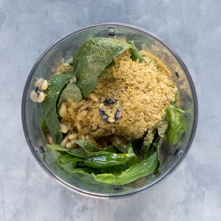 Fresh Basil Pesto 