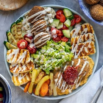 falafel mezze platter