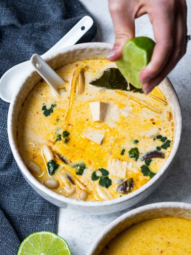 Vegan Tom Kha (Thai Coconut Soup)