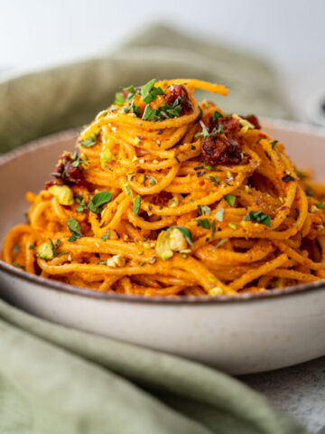 Spicy Vegan Harissa Pasta