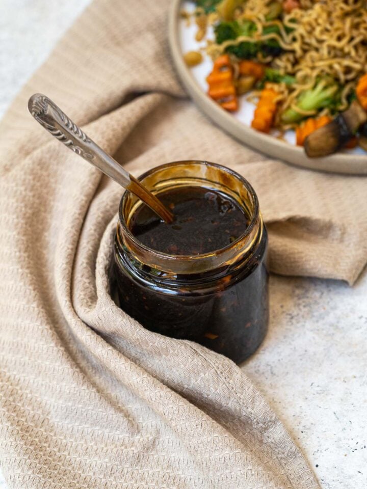 Vegan Satay Noodles (Peanut Stirfry) Six Hungry Feet