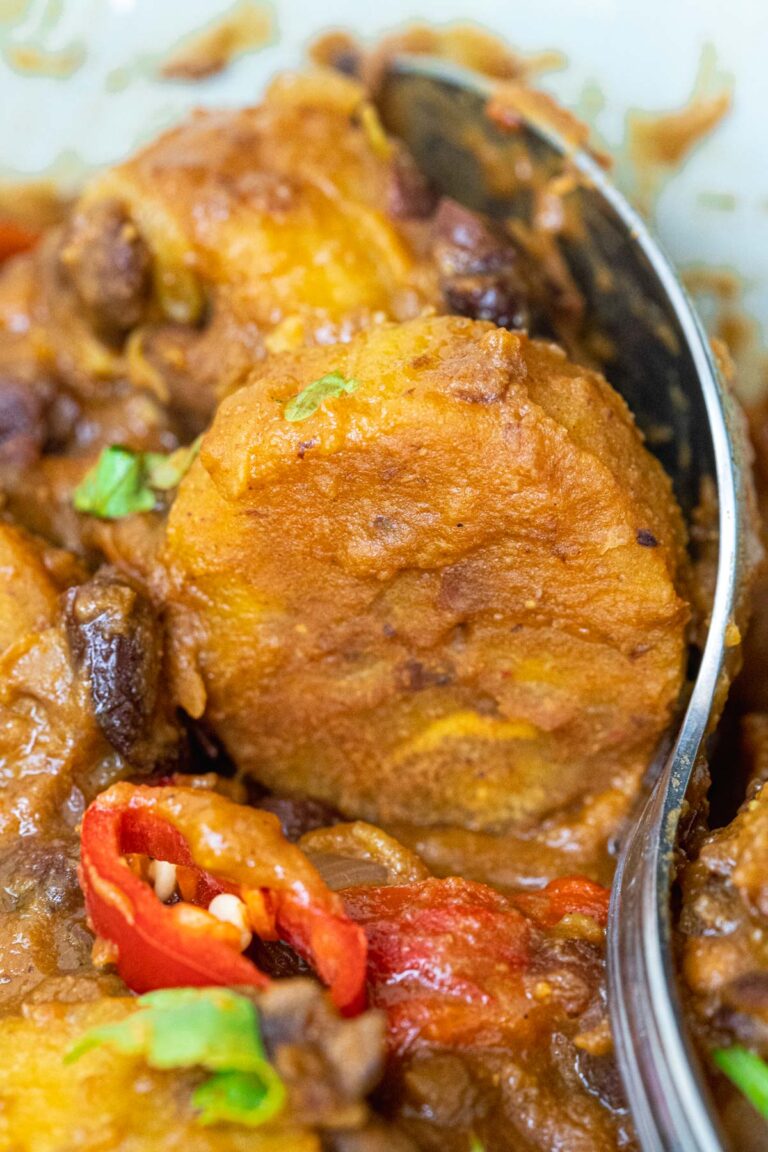 Fish Matoke Matoke Recipe (African Stew) - Six Hungry Feet