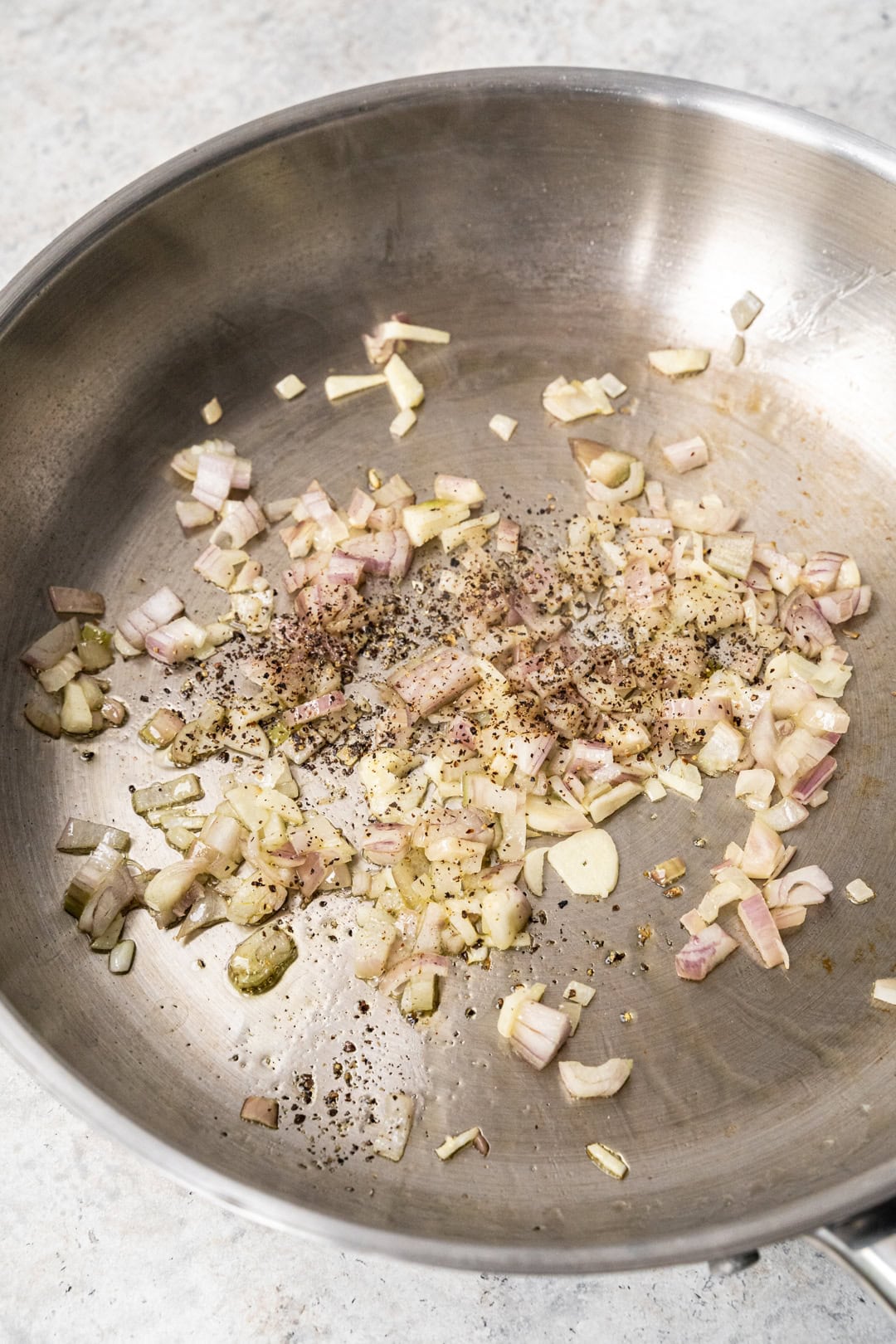 stir frying onion and garlic with black pepper.