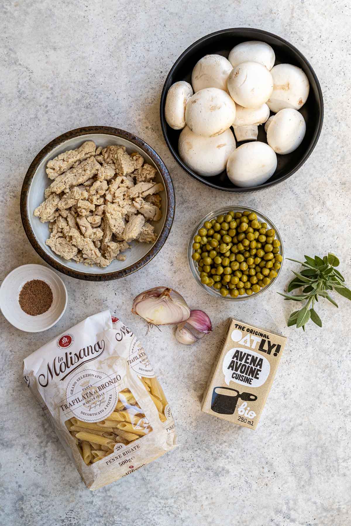 Ingredients for creamy mushroom one pot pasta